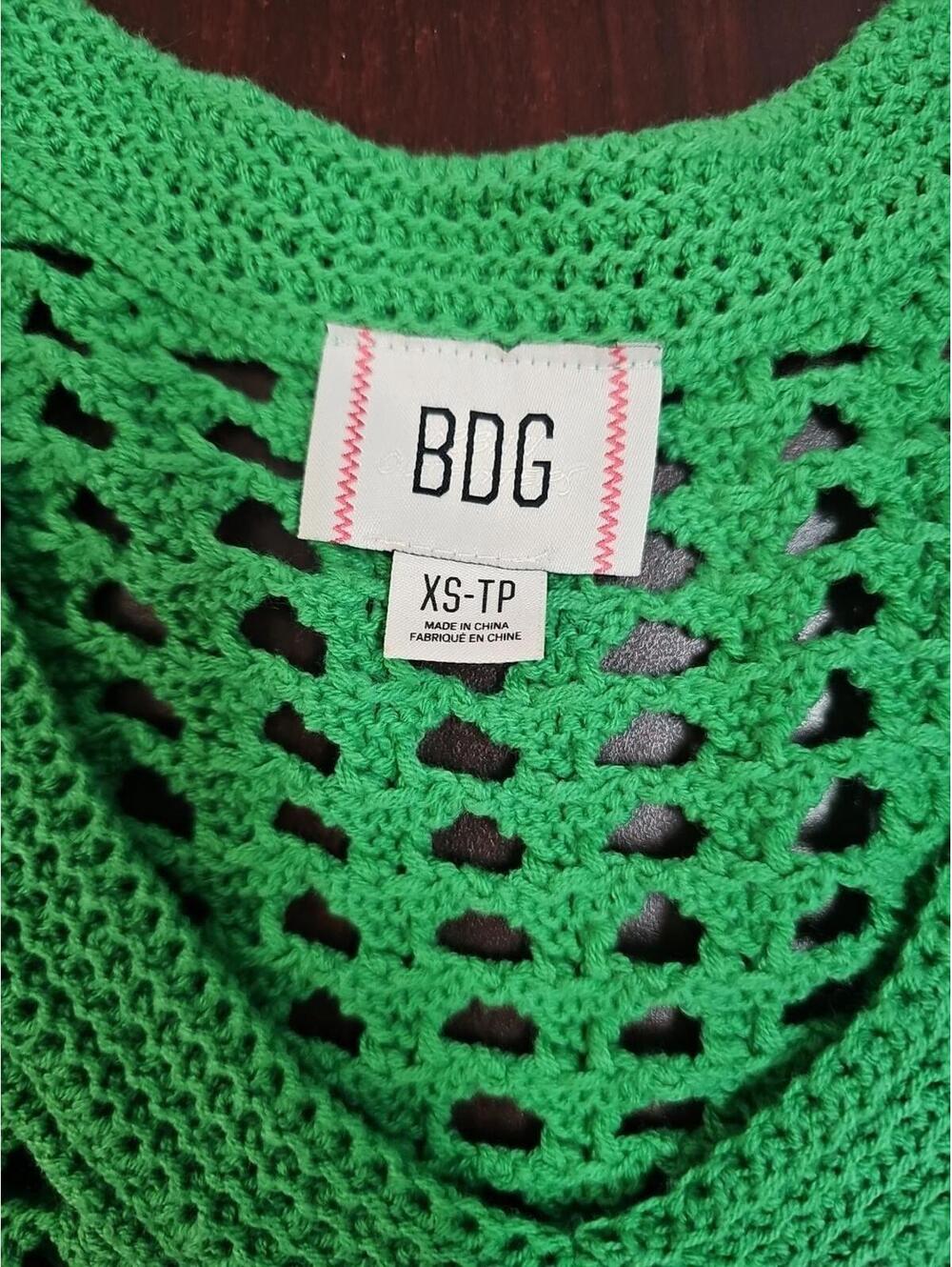 BDG Urban Outfitters Open Crochet Vest Crop Top Kelly Green Size XS - Picture 2 of 3